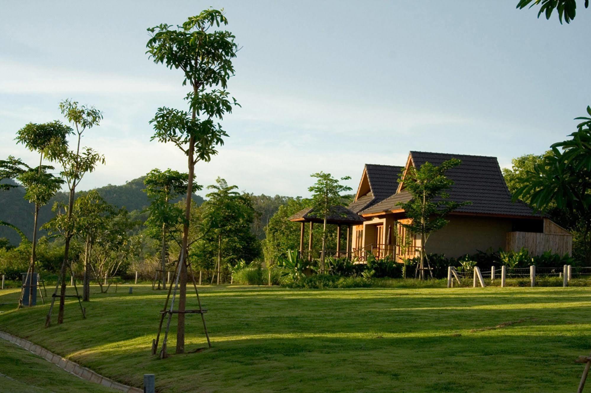 Guti Resort By Aka Huahin Kültér fotó